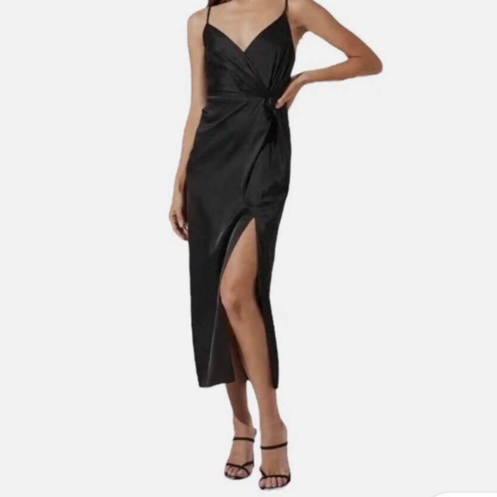 ASTR The Label Satin Black Midi Dress - size xs - like new worn once!